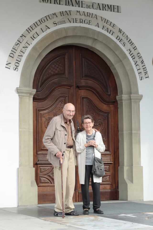 Paul et Lydie Rossi à la chapelle de Bourguillon.